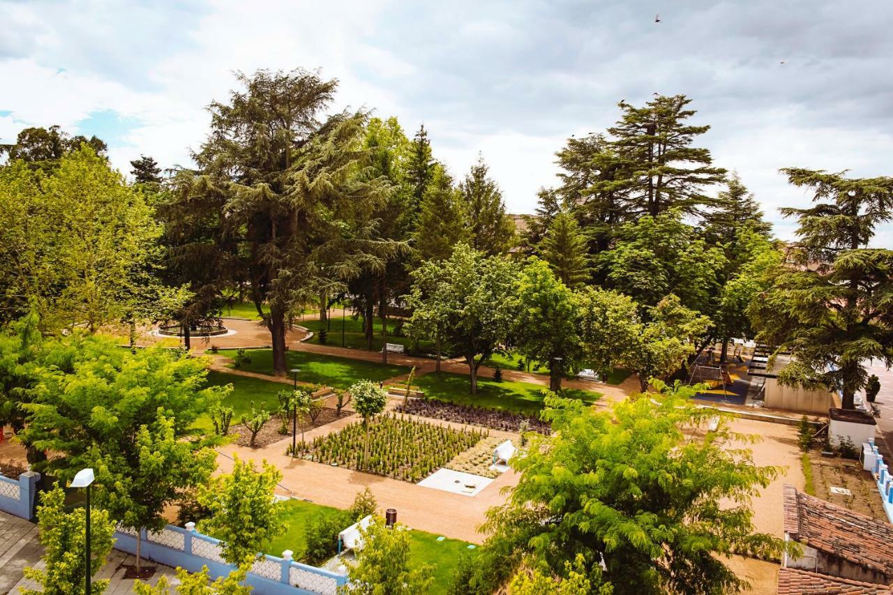 Parque Florida Hotell Ciudad-Rodrigo Exteriör bild
