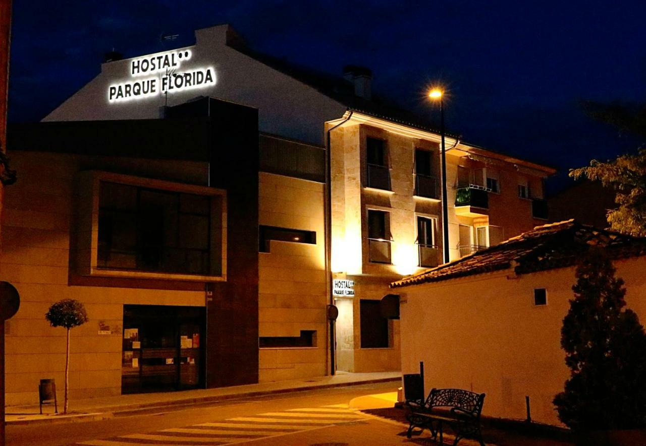 Parque Florida Hotell Ciudad-Rodrigo Exteriör bild